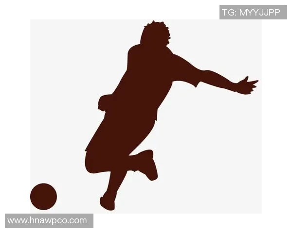 用字母绘制足球球星展现艺术与体育完美结合的独特魅力