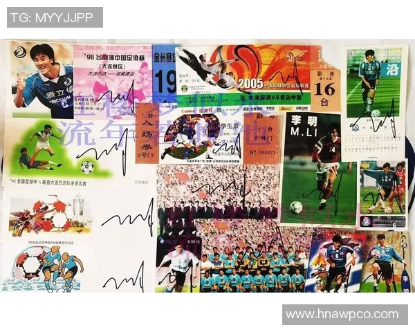 足球卡片开包全过程揭秘 探索球星卡背后的价值与奥秘